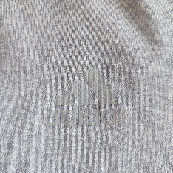 Adidas sweater - Picture 3 of 4